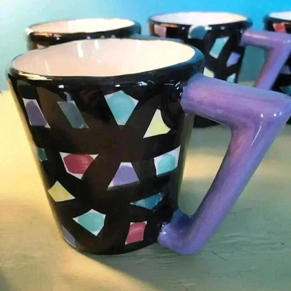 4 Handmade Mugs Ceramic Black & Multicolor Dots - Picture 2 of 8